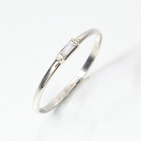 Horizon Engagement Ring